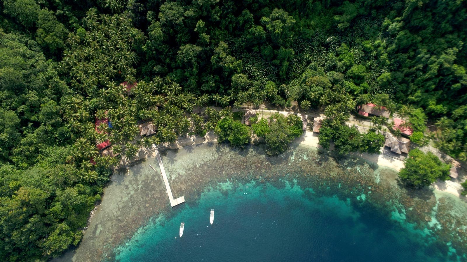 Halmahera island gebe indonesia aerial Gaji umr halmahera selatan